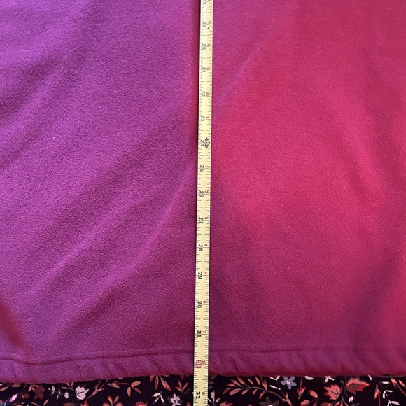 Y2K Universal Studios 1/4 Zip Fleece - Picture 4 of 4